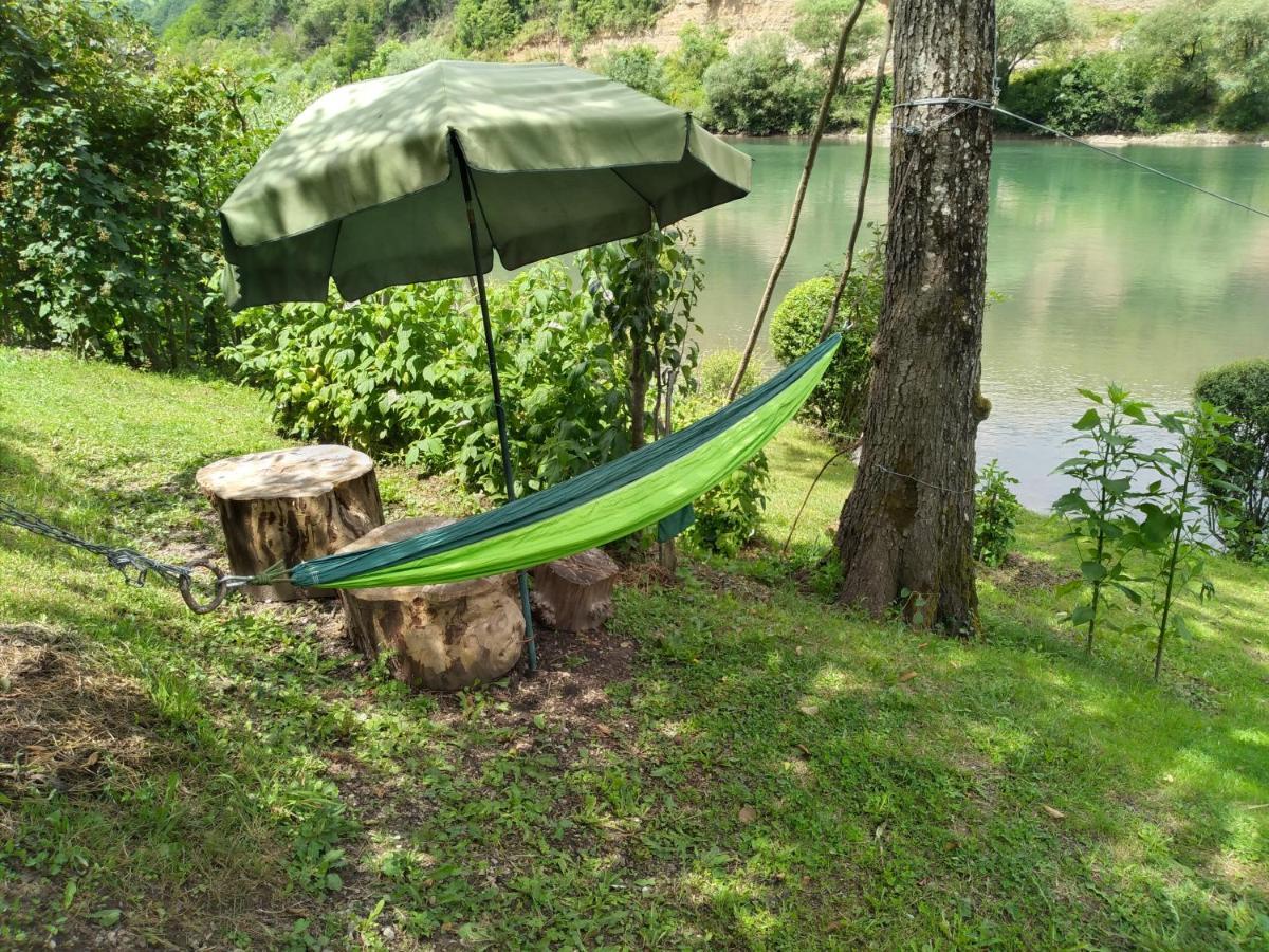 Bed and Breakfast Prenociste Na Drini Foca Exterior foto