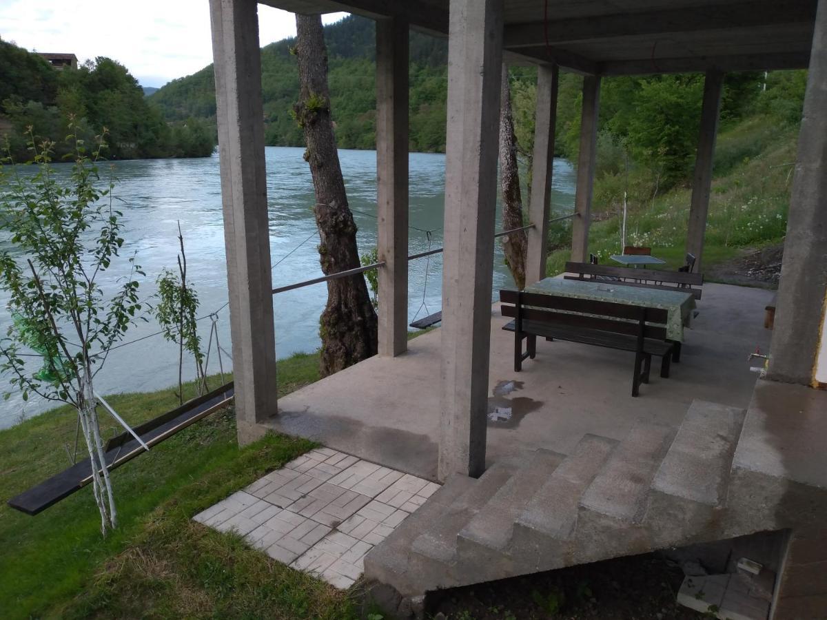 Bed and Breakfast Prenociste Na Drini Foca Exterior foto
