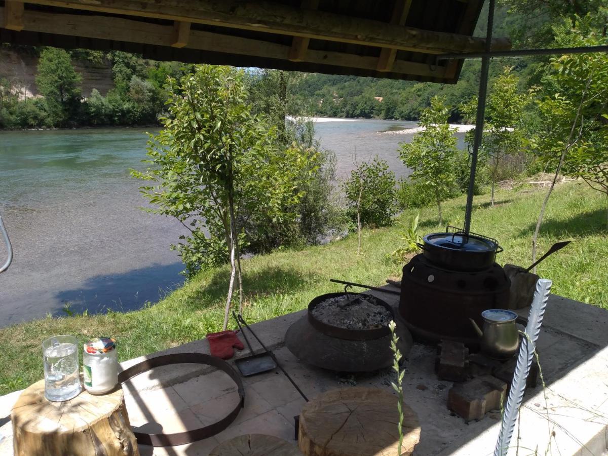 Bed and Breakfast Prenociste Na Drini Foca Exterior foto